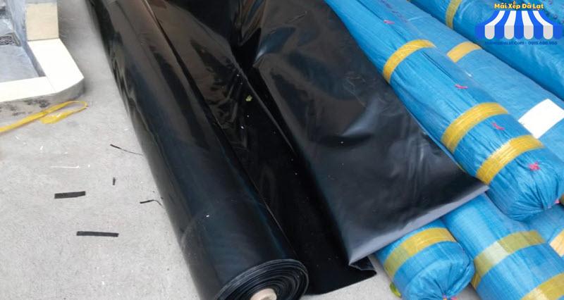 chất liệu bạt mái xếp- Bạt Polyethylene