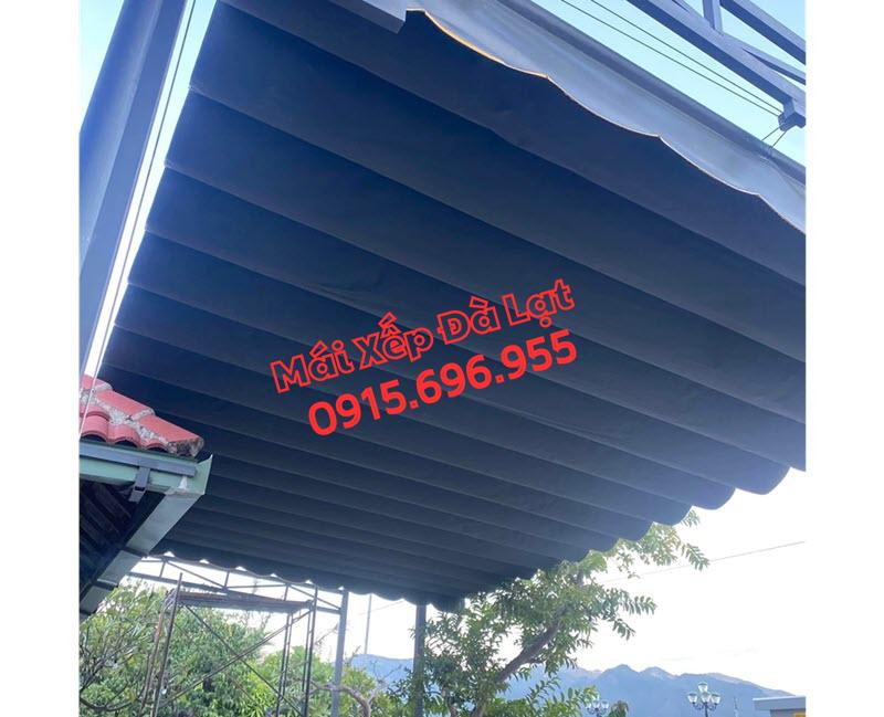 Tại Sao Nên Chọn Bạt Kéo Có Máng Xối?