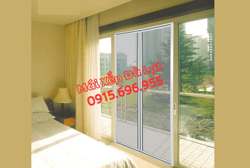 Vì sao cần lắp đặt cửa lưới chống muỗi tại Đà Lạt?