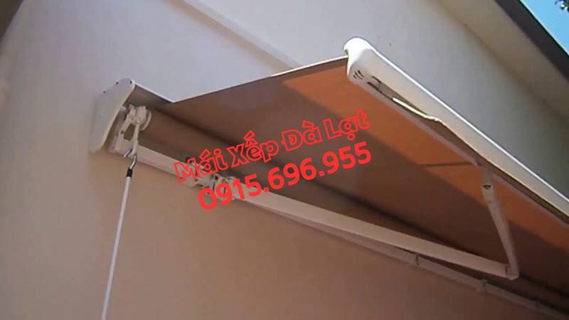 Ưu Điểm Của Mái Hiên Tay Quay Tại Đà Lạt